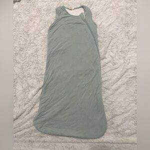 Kyte baby sleep sack. 1.0 tog size 6-18 months. Light sage color.